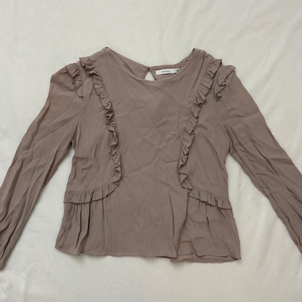 Aritzia shirt
